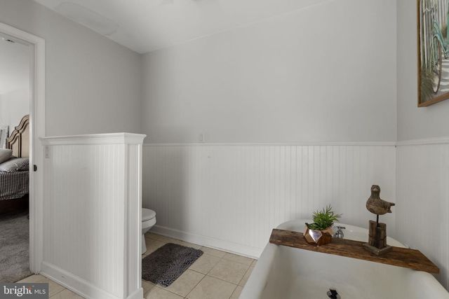 837 BALLSTOWN RD, Lititz, PA 17543
