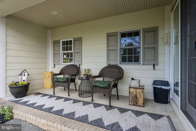 837 BALLSTOWN RD, Lititz, PA 17543