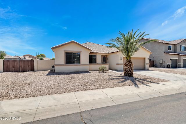 2951 E LINDRICK Drive, Chandler, AZ 85249