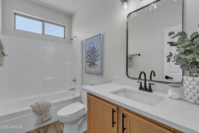 2951 E LINDRICK Drive, Chandler, AZ 85249