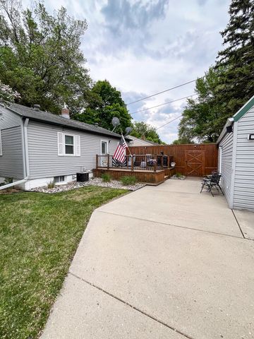 1603 5TH Street S, Moorhead, MN 56560