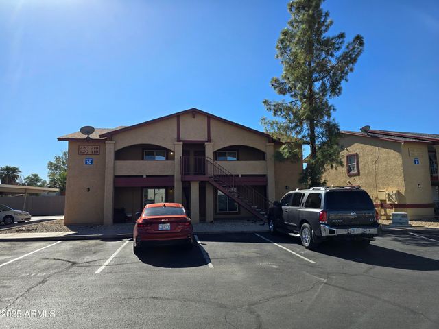 465 W IVYGLEN Street 219, Mesa, AZ 85201