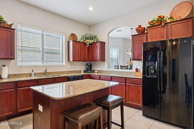 6202 E MCKELLIPS Road 107, Mesa, AZ 85215