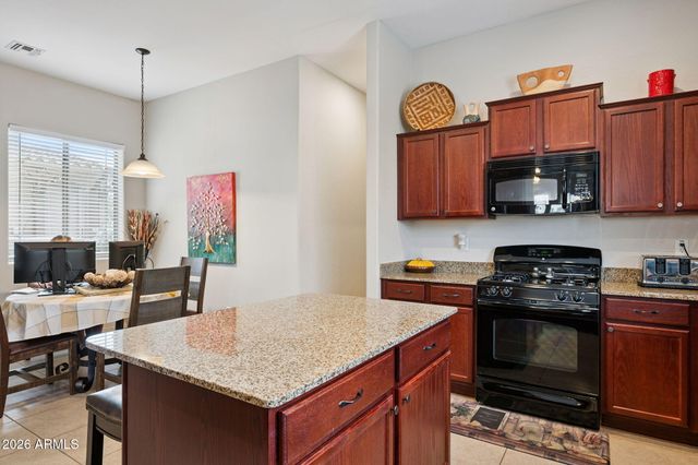 6202 E MCKELLIPS Road 107, Mesa, AZ 85215