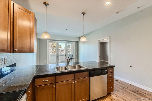 2200 S University Boulevard 408, Denver, CO 80210