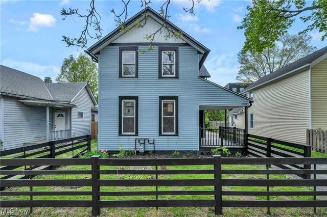 1812 Brevier Avenue, Cleveland, OH 44113