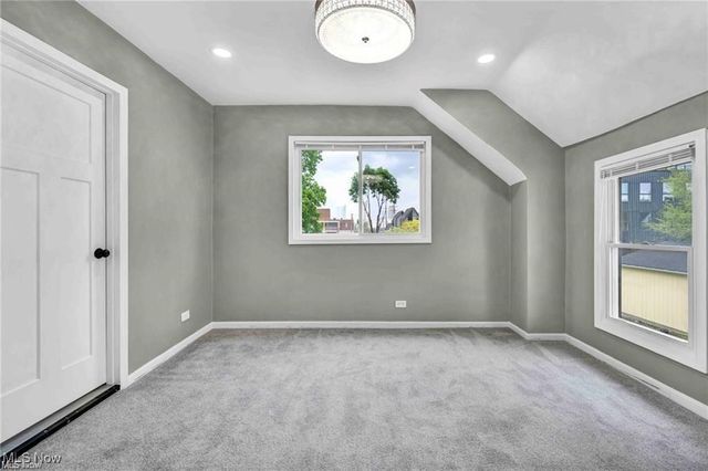 1812 Brevier Avenue, Cleveland, OH 44113