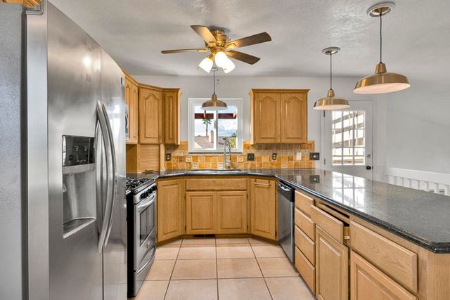 68185 Berros Court, Cathedral City, CA 92234