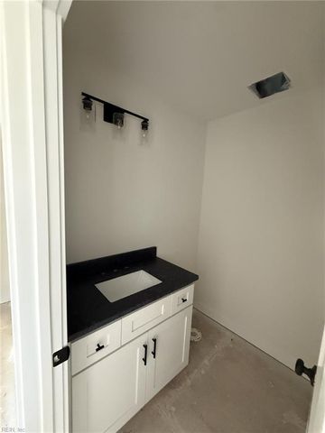 1072 Mesa LOOP, Chesapeake, VA 23320