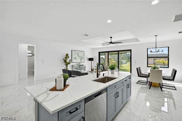 3205 12th ST SW, Lehigh Acres, FL 33976