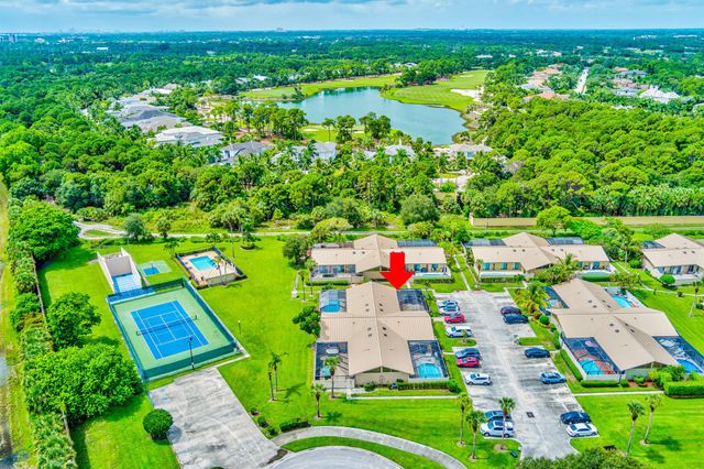 5258 Eagle Lake Drive, Palm Beach Gardens, FL 33418
