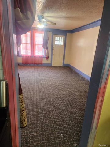 2455 Andrus Street, Hamtramck, MI 48212