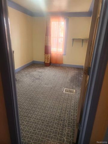 2455 Andrus Street, Hamtramck, MI 48212