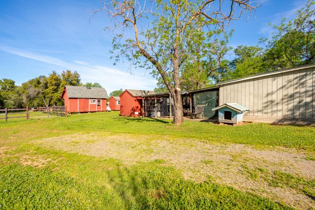 9038 Stillwater Road, Redding, CA 96002