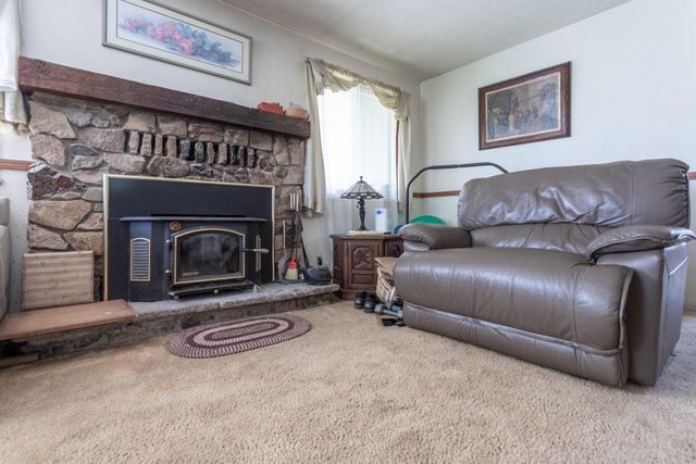 9038 Stillwater Road, Redding, CA 96002