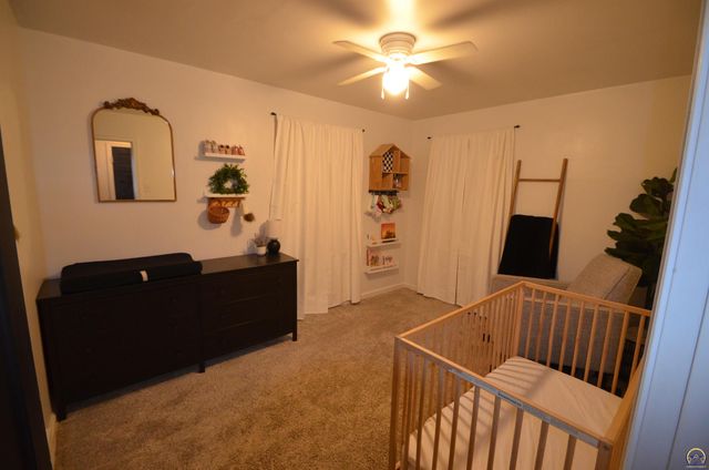 3513 SW York Way, Topeka, KS 66604