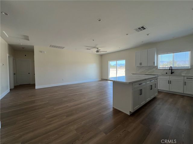 9726 East Avenue Q12, Littlerock, CA 93543