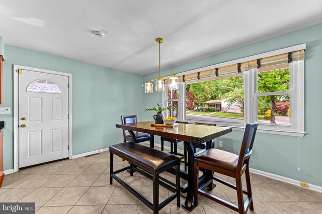 8227 BRATTLE RD, Pikesville, MD 21208