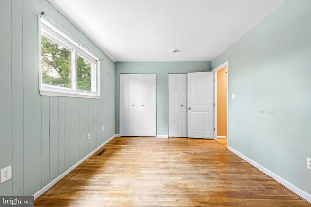 8227 BRATTLE RD, Pikesville, MD 21208