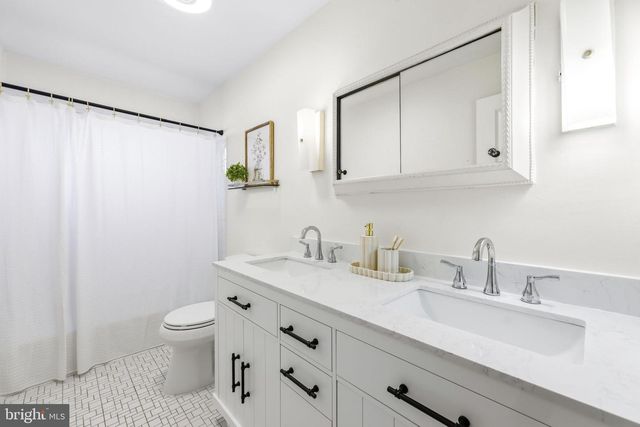 8227 BRATTLE RD, Pikesville, MD 21208