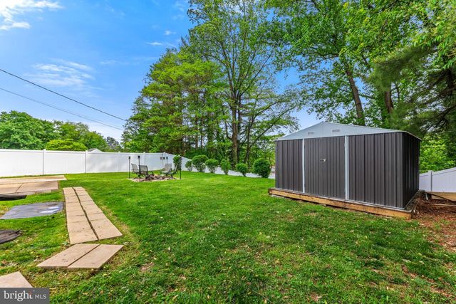 8227 BRATTLE RD, Pikesville, MD 21208