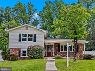 8227 BRATTLE RD, Pikesville, MD 21208