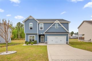 164 Ledgebrook Lane, Raeford, NC 28376