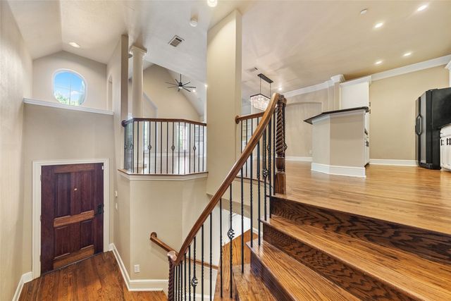 4133 Towne Green Circle, Addison, TX 75001