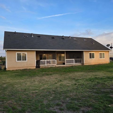 8830 Bradshaw Rd, Elk Grove, CA 95624