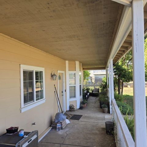 8830 Bradshaw Rd, Elk Grove, CA 95624