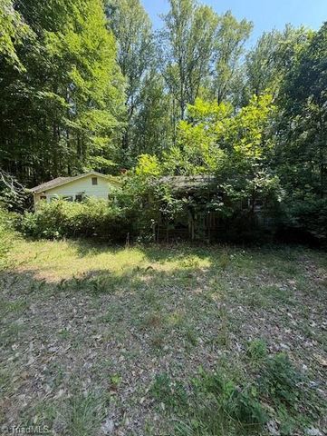 1434 Miltonwood Road, Browns Summit, NC 27214