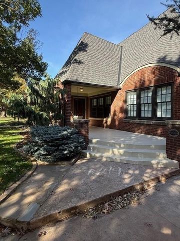 709 NW 42nd Street, Oklahoma City, OK 73118