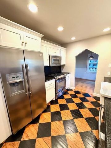 709 NW 42nd Street, Oklahoma City, OK 73118