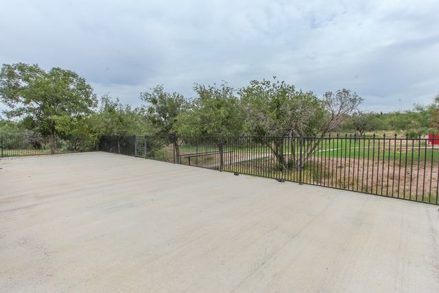 1800 Brent St, Big Spring, TX 79720