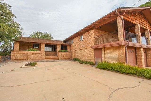 1800 Brent St, Big Spring, TX 79720