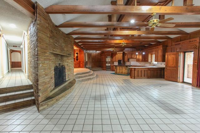 1800 Brent St, Big Spring, TX 79720