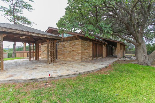 1800 Brent St, Big Spring, TX 79720