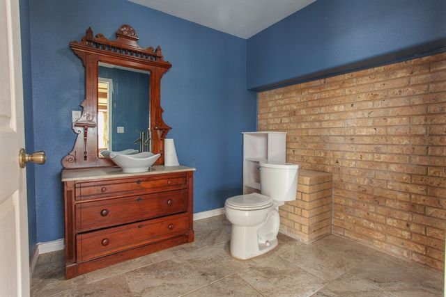 1800 Brent St, Big Spring, TX 79720