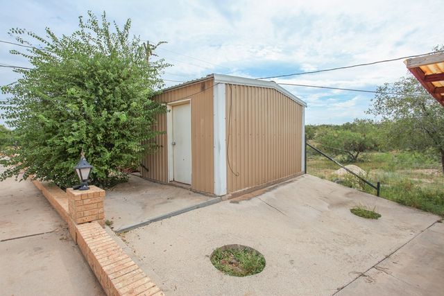 1800 Brent St, Big Spring, TX 79720