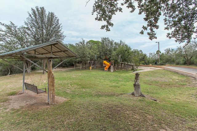 1800 Brent St, Big Spring, TX 79720