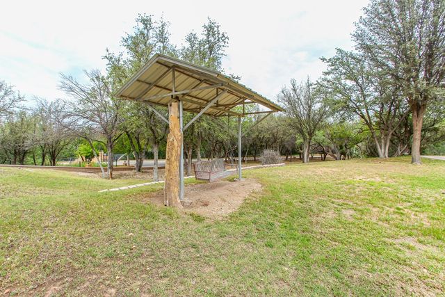 1800 Brent St, Big Spring, TX 79720