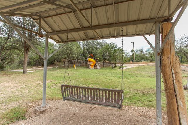 1800 Brent St, Big Spring, TX 79720