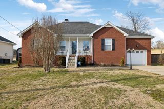 103 Cartwright Pkwy, Goodlettsville, TN 37072