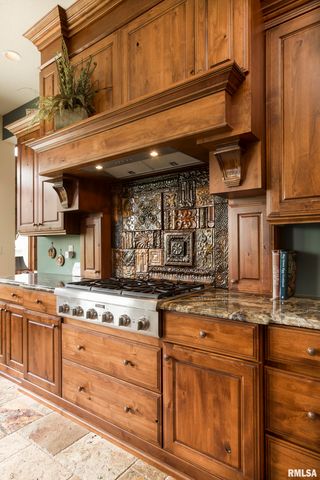 0000 E 1450 E Road, Dahinda, IL 61428