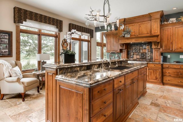 0000 E 1450 E Road, Dahinda, IL 61428