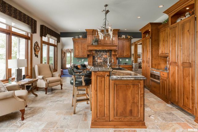 0000 E 1450 E Road, Dahinda, IL 61428