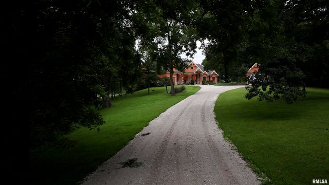 0000 E 1450 E Road, Dahinda, IL 61428