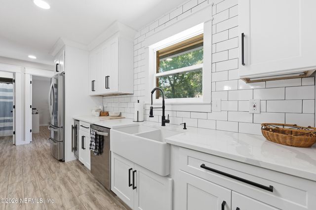 1618 SHEFFIELD Place, Orange Park, FL 32073