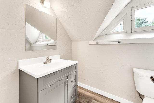 802 W Mount Vernon Street, Springfield, MO 65806