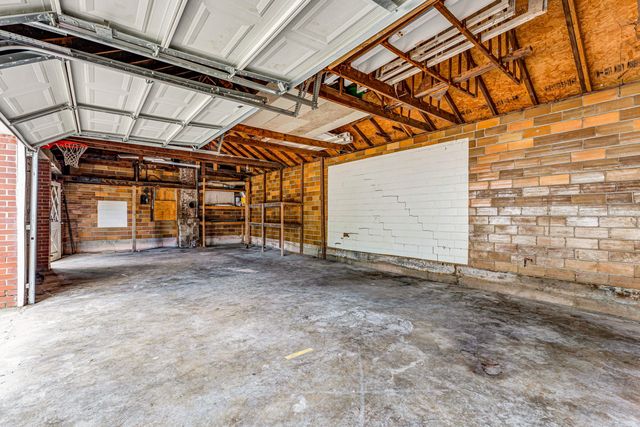 802 W Mount Vernon Street, Springfield, MO 65806